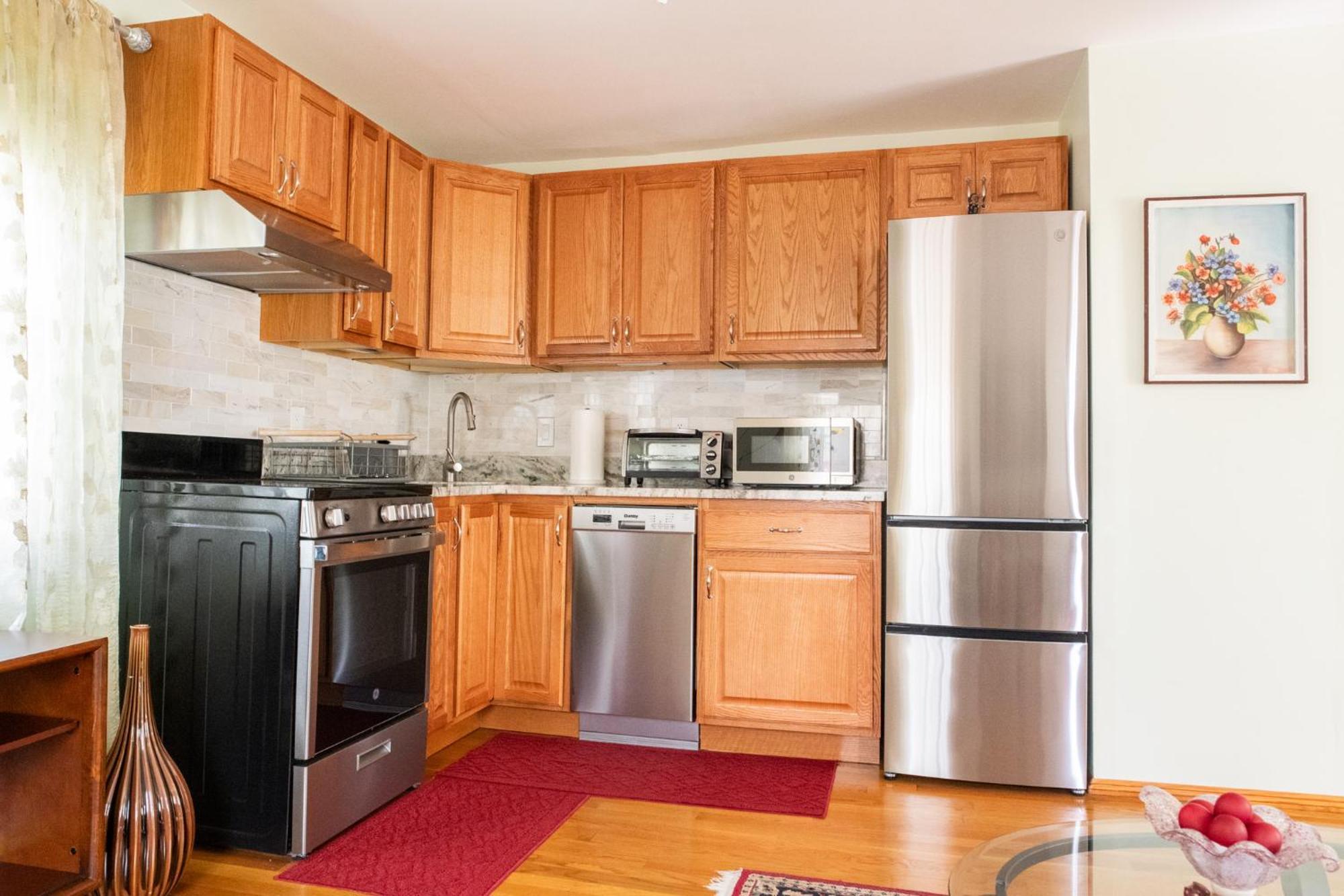 Beautiful Apartment-5 Beds-Full Kitchen-Parking-Super Clean! บอสตัน ภายนอก รูปภาพ
